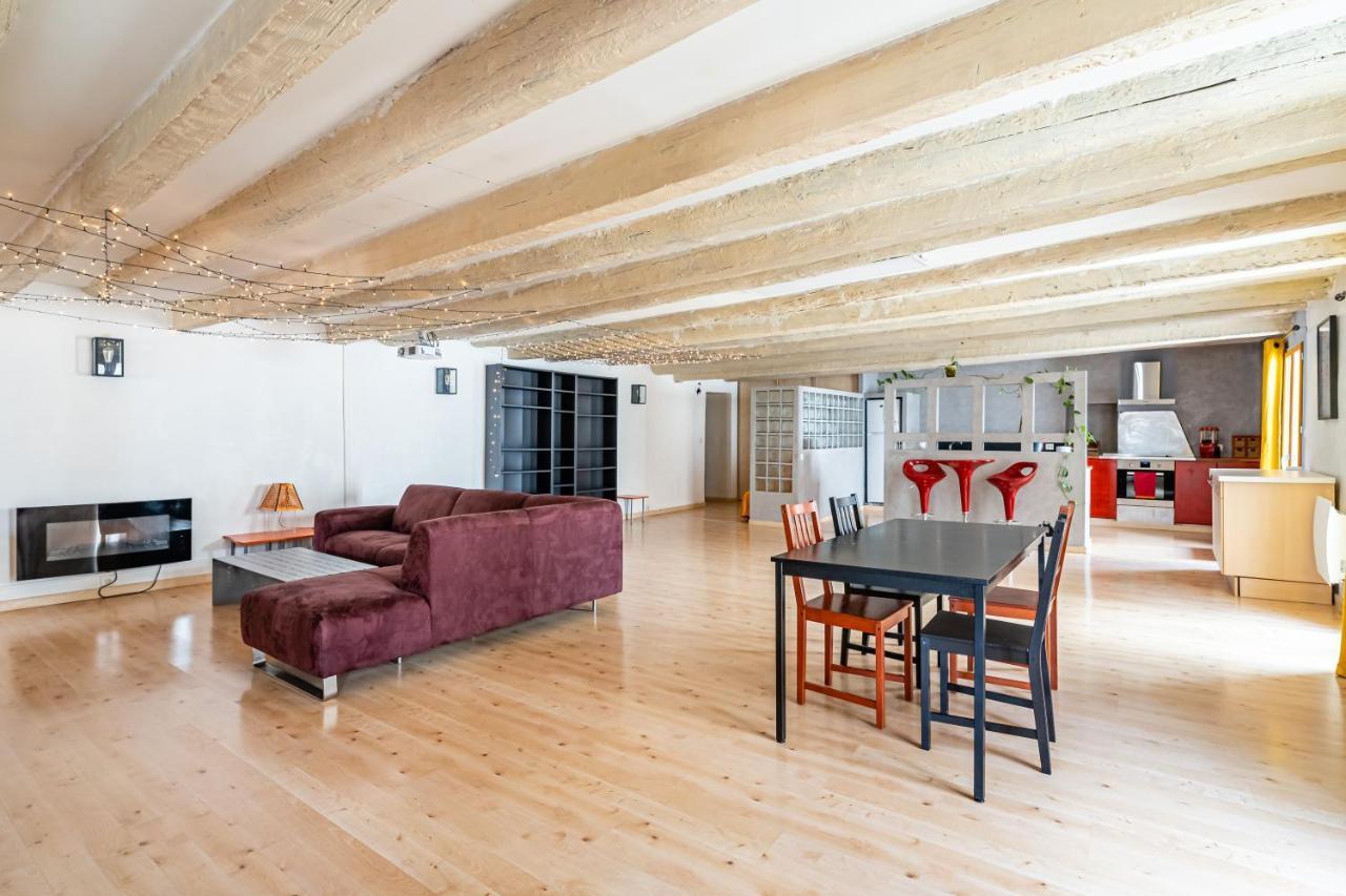 Dina Great Big Appartment - 6 Pers With Overhead Projector Marselha Exterior foto