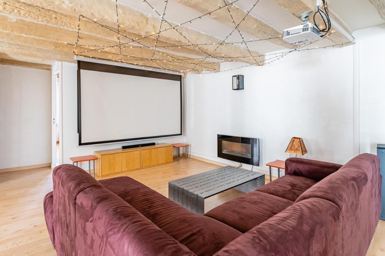 Dina Great Big Appartment - 6 Pers With Overhead Projector Marselha Exterior foto